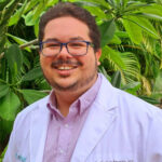 Dr Abraham Benavides MD cannabis science analyst and Medical Reviewer for CannaKeys