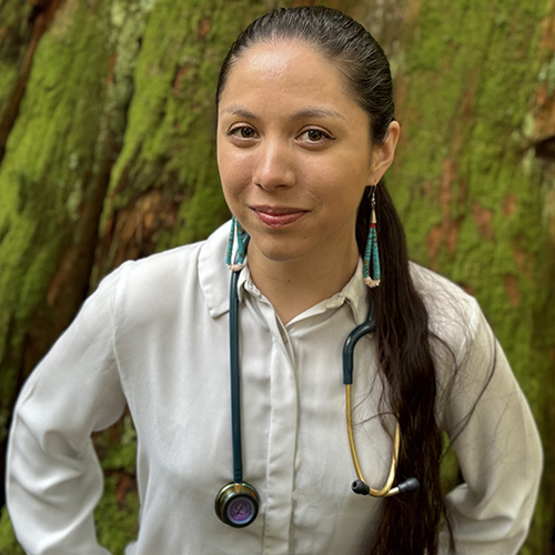 Dr. McKaila Manus, ND is a Cannabis Science Analyst and Medical Reveiwer for CannaKeys